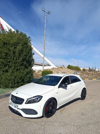 Mercedes-Benz Clase A – AMG 180d - dic/2017