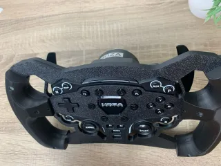 Mod F1 para volante Moza es Simracing
