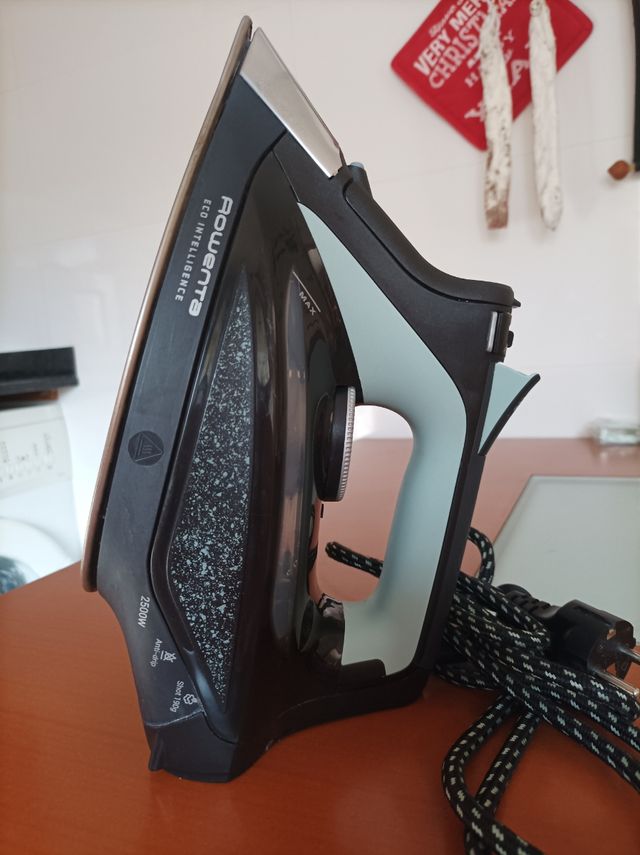 Plancha Rowenta Eco Intelligence 2600W