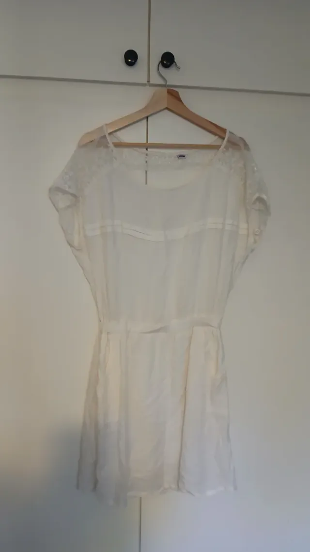 Vestido blanco encaje