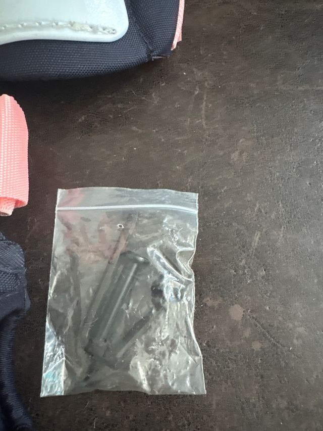 Patines en línea unisex Talla 35-38 + Protecciones