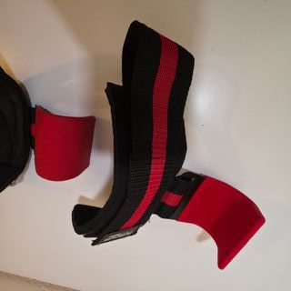 Ganci Sollevamento Palestra Purovi Neri/Rossi