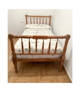 Cama completa antigua 105cm madera maciza tallada