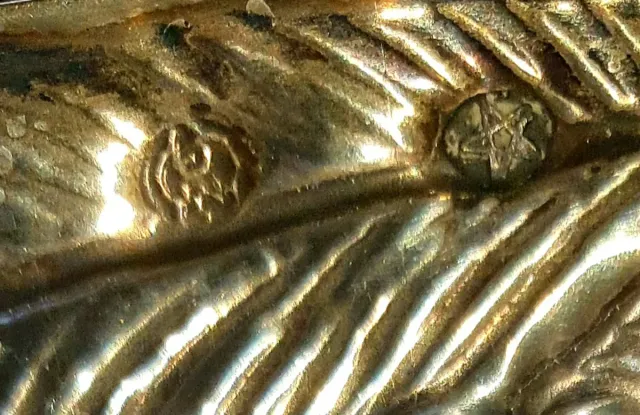 EXQUISITA FIGURA DE PAVO REAL EN PLATA DE LEY