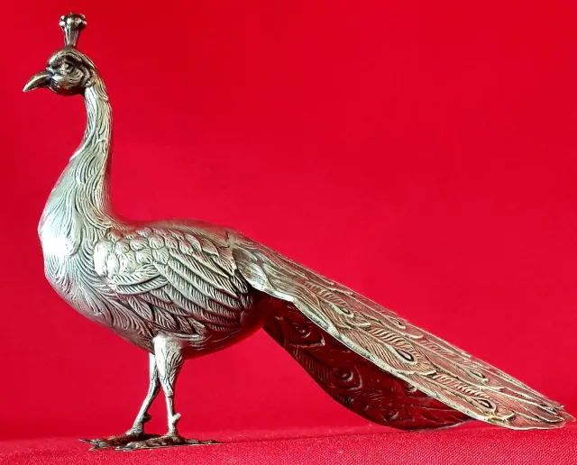 EXQUISITA FIGURA DE PAVO REAL EN PLATA DE LEY