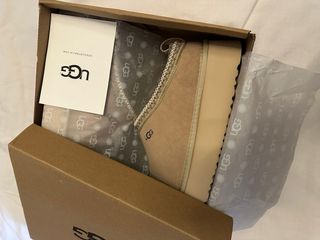 UGG Beige Zapatillas Mujer Talla 39