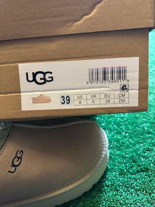 UGG Beige Zapatillas Mujer Talla 39