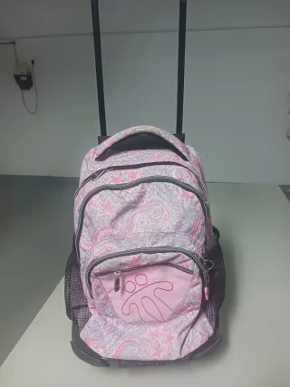 Mochila Totto con ruedas y estampado