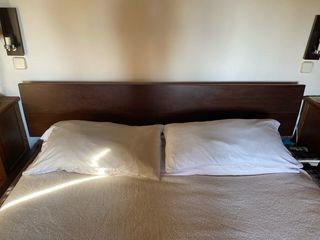 Tatami con cabecero y pies y futón