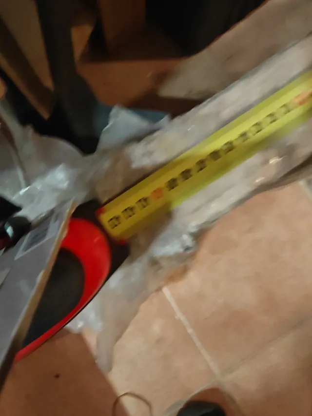 Escalera aluminio fija 4,13m