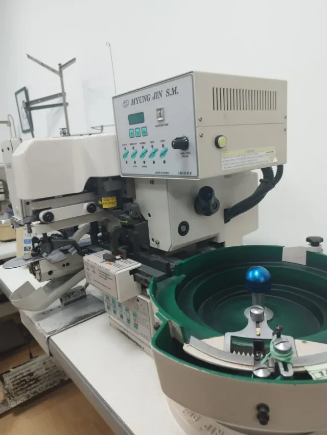 Máquina de coser Brother automática