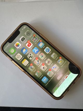 iPhone 13 mini rosso