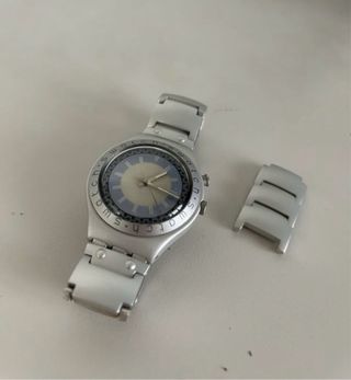 Reloj Swatch Gris/Plateado