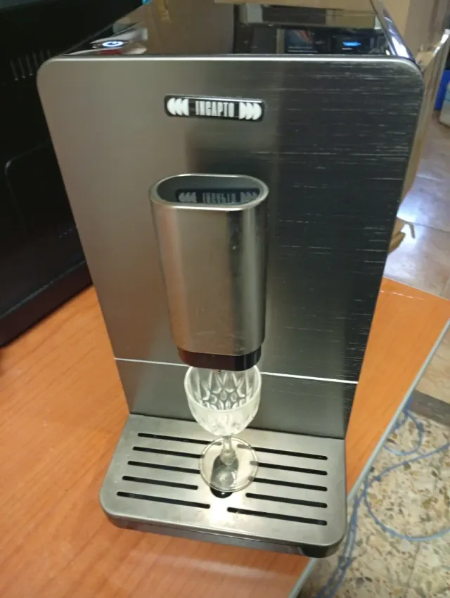 Cafetera Superautomática Incapto