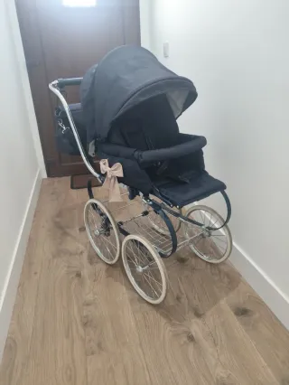 Cochecito Inglesina Clásico Azul Marino