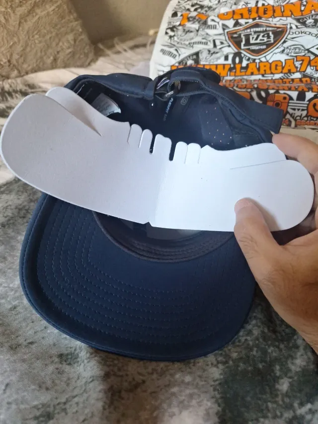 Gorra Quiksilver Azul y Gris (NUEVA SIN ESTRENAR)