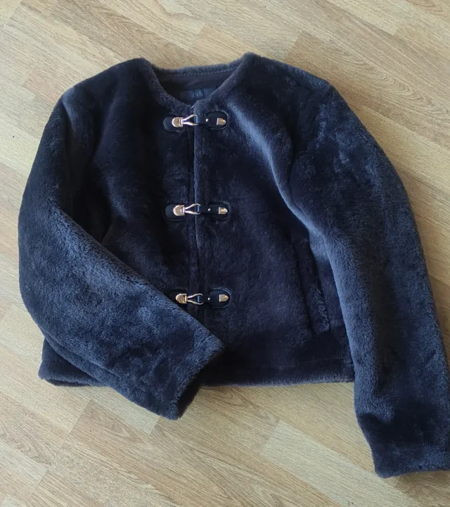 Chaqueta efecto pelo marrón