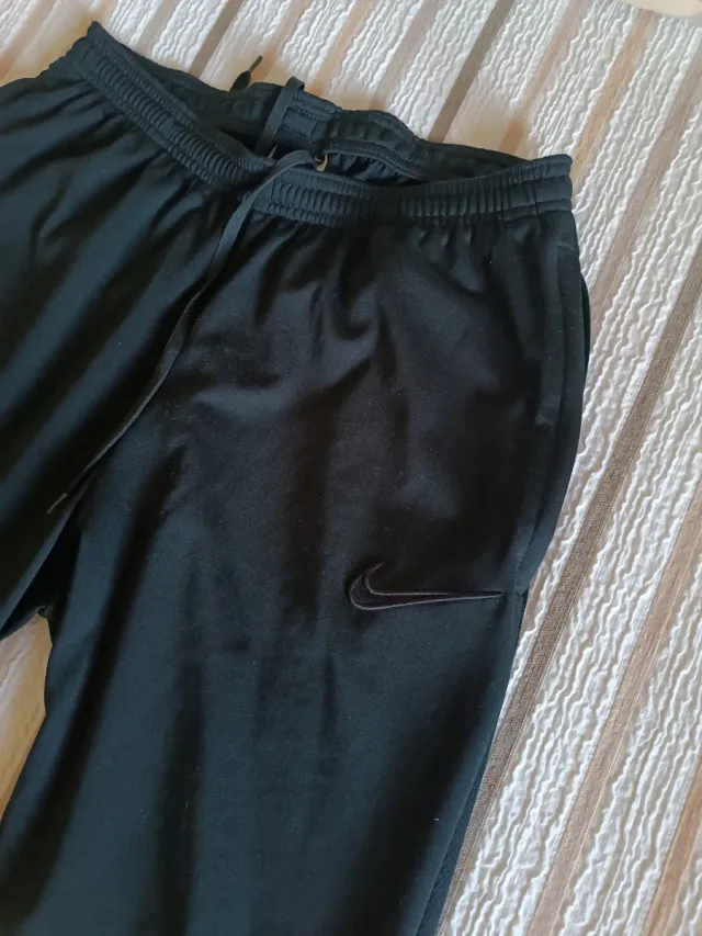 Pantalón de chándal Nike negro