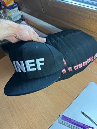 Gorra INEF Negra lote 15 unidades