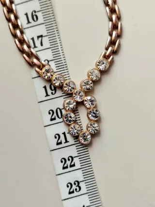 Collar vintage con cristales
