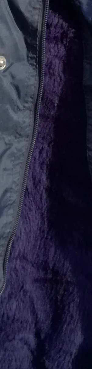 IMPERMEABLE AZUL MARINO CON CHALECO DE PELO