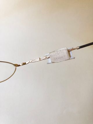 3-021-Montatura ESCADA ovali dorati nuovi 90