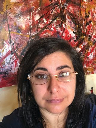 3-021-Montatura ESCADA ovali dorati nuovi 90