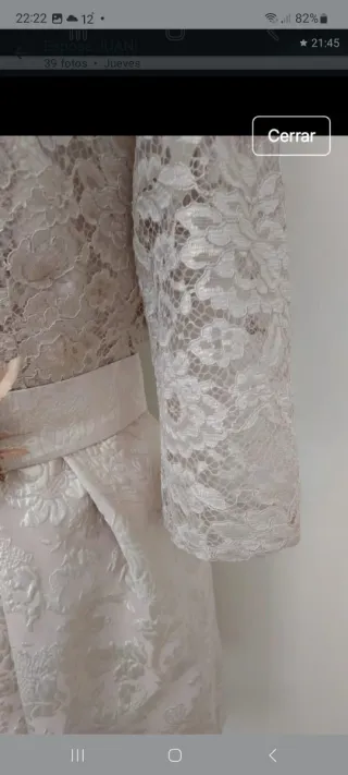 Vestido fiesta beige/dorado con cinturón flores