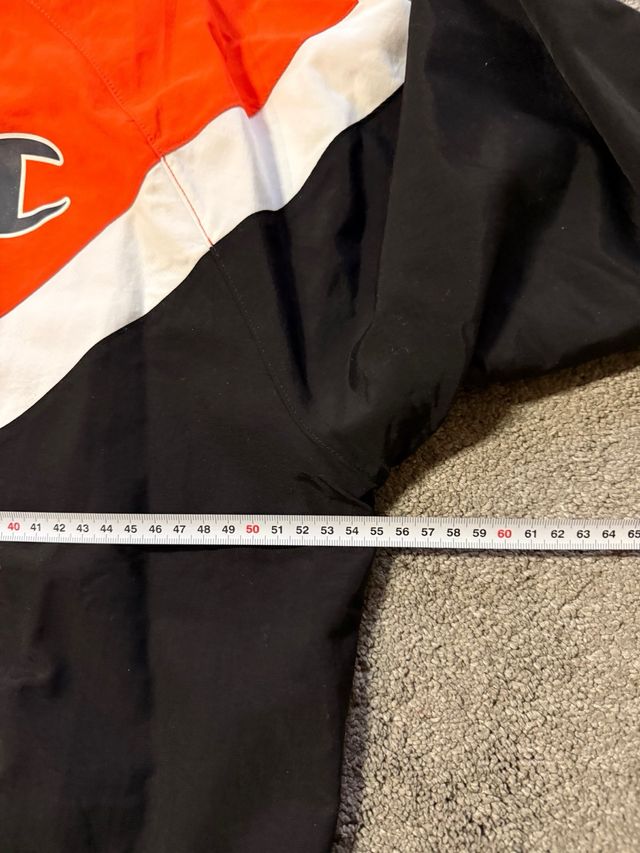 Chaqueta Champion Naranja y Negra Talla S