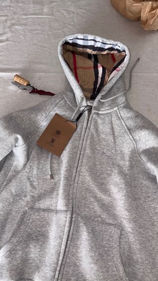Sudadera Burberry con cremallera