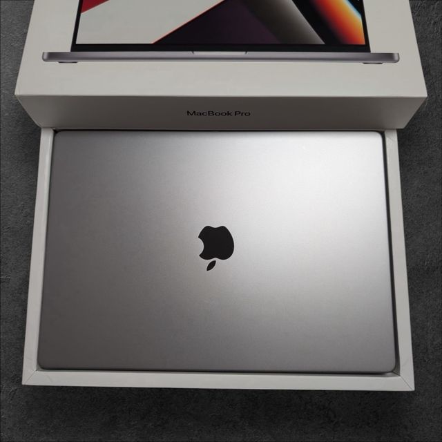 Apple MacBook Pro 16" M2 Pro 512GB 16GB 19-GPU