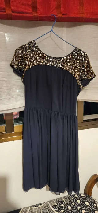 Vestido de fiesta azul y dorado