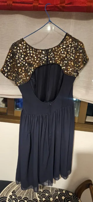 Vestido de fiesta azul y dorado