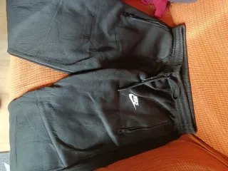 Pantalón chándal Nike niño negro