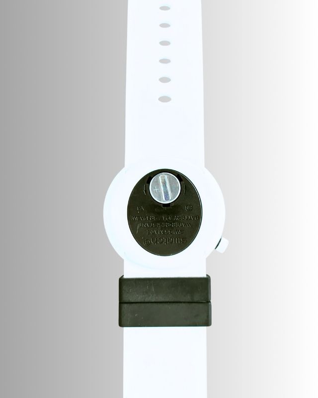 Reloj Swatch Pop Moving Blanco y Negro