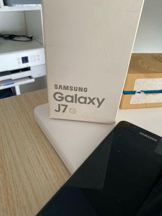 Samsung Galaxy J7 Nero