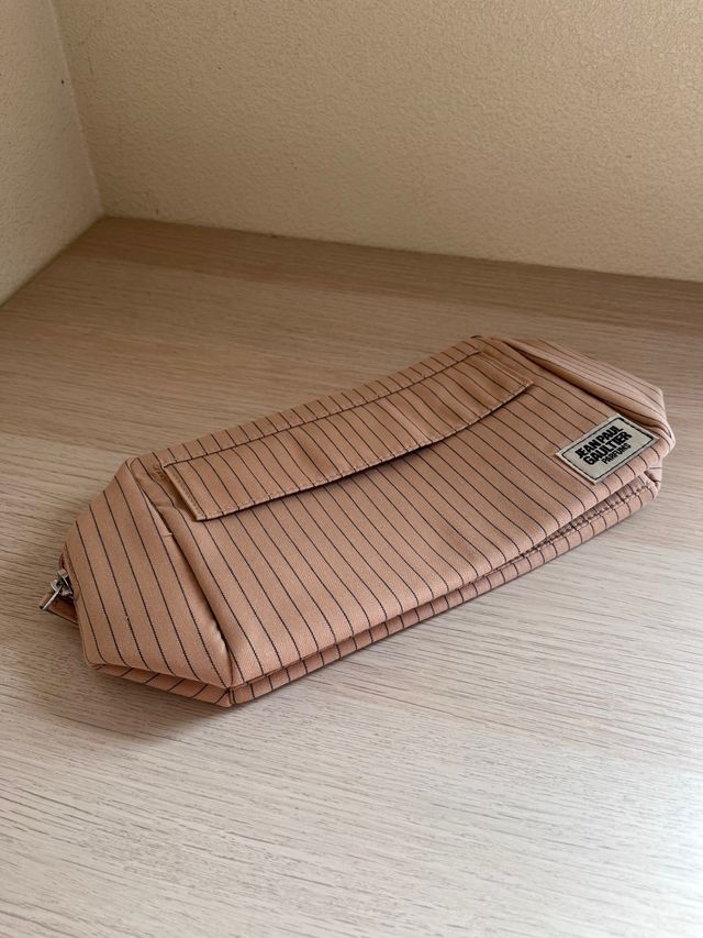 Neceser Jean Paul Gaultier Beige Rayas Negras