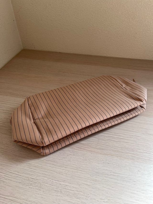 Neceser Jean Paul Gaultier Beige Rayas Negras