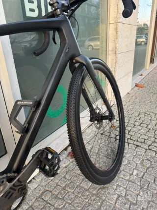 Bicicleta Gravel Carbono Campagnolo Ekar 1x13