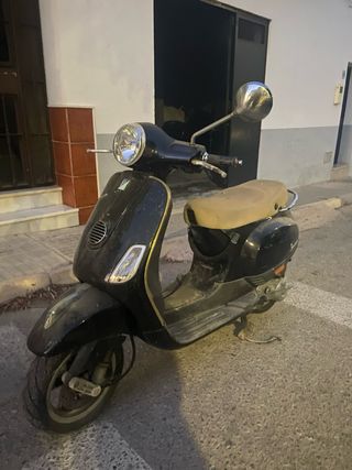 Vespa LX 50 49cc