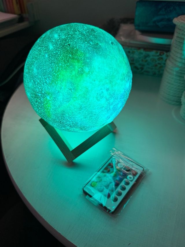 Lámpara Luna 3D Multicolor