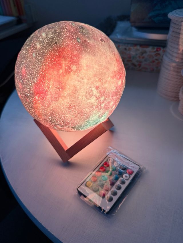 Lámpara Luna 3D Multicolor