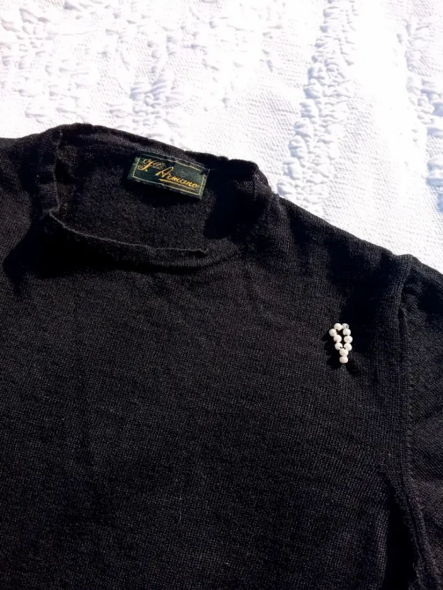 Maglietta nera a manica corta in lana vintage