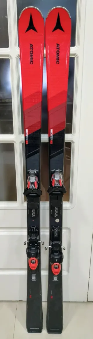 Esquís skis ski Atomic