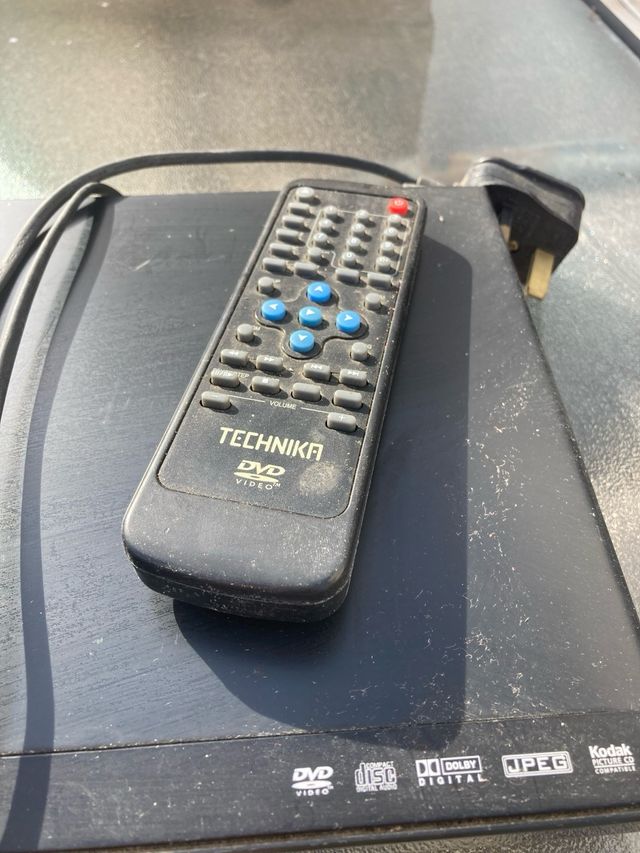 Reproductor DVD Technika con Mando