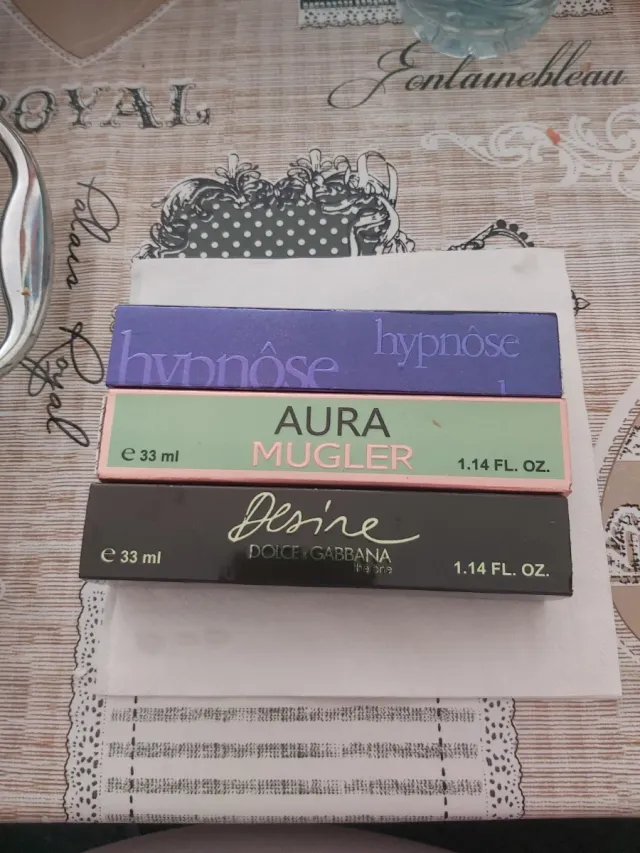 Lotes de Perfumes: Hypnôse, Aura, Desire