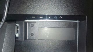 Pantalla ASUS Curva Negra