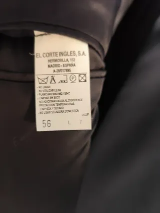 Conjunto de traje cruzado de Emilio Tucci.