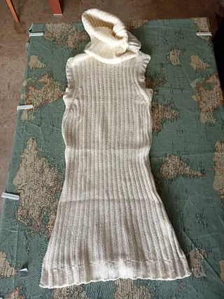 Jersey Massimo Dutti cuello alto y sin mangas