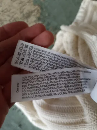 Jersey Massimo Dutti cuello alto y sin mangas